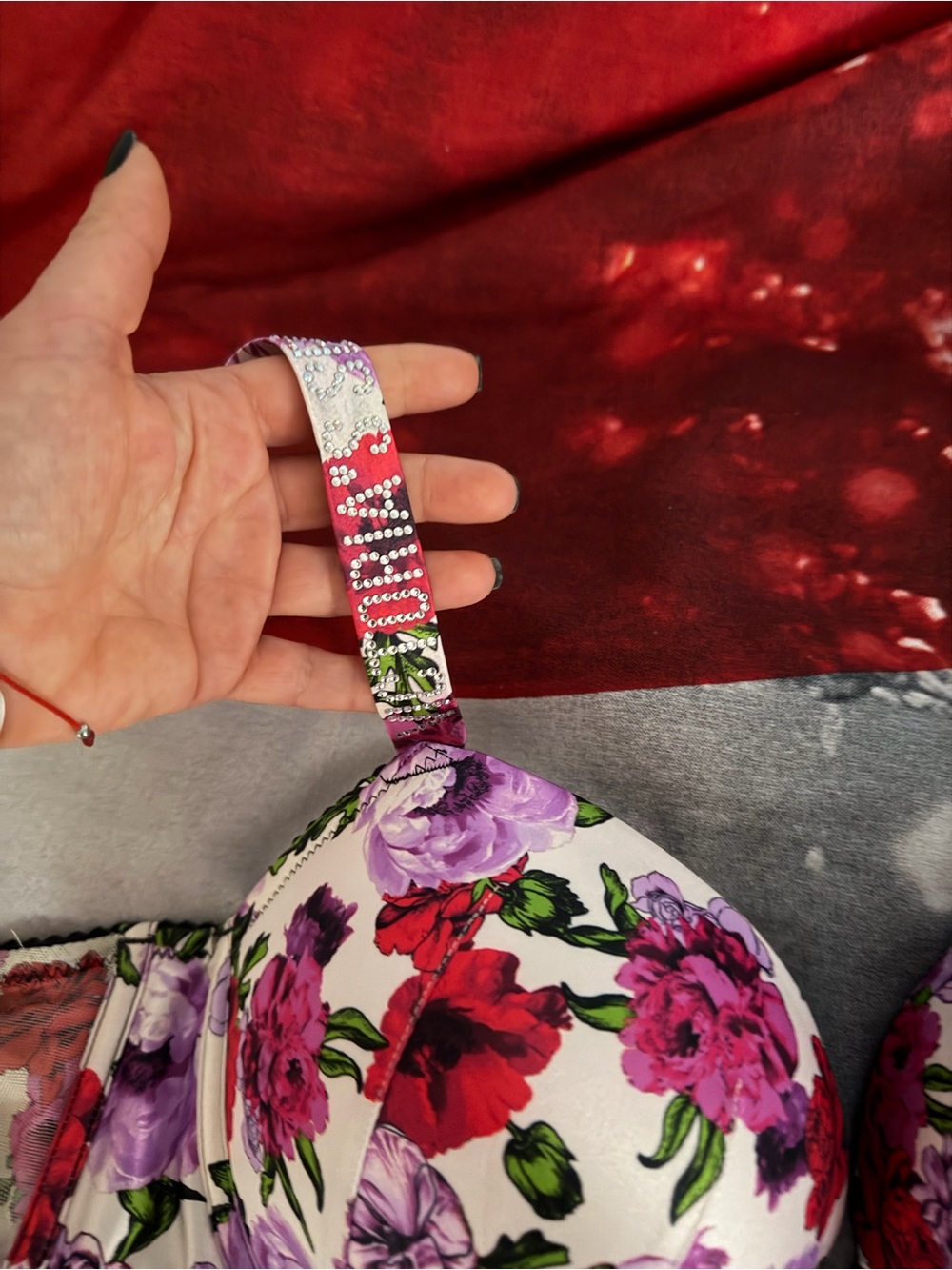 Victoria's Secret White Bra with Floral Accent